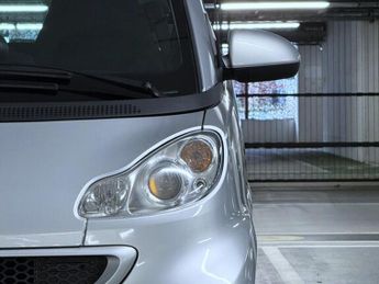 Smart ForTwo 1.0 MHD Passion Coupe 2dr Petrol SoftTouch Euro 5 (s/s) (71 bhp)