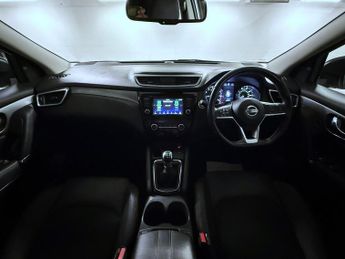 Nissan Qashqai 1.3 DIG-T Tekna SUV 5dr Petrol Manual Euro 6 (s/s) (160 ps)