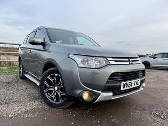 Mitsubishi Outlander 2.2 DI-D GX4 SUV 5dr Diesel Manual 4WD Euro 5 (s/s) (150 ps)