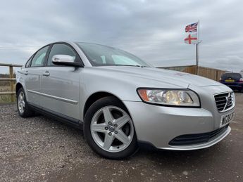 Volvo S40 1.6 S Saloon 4dr Petrol Manual Euro 4 (100 ps)