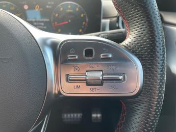 Mercedes-Benz A Class 1.3 A200 AMG Line (Premium) Hatchback 5dr Petrol 7G-DCT Euro 6 (