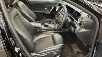 Mercedes-Benz A Class 1.5 A180d Sport (Premium) Hatchback 5dr Diesel 7G-DCT Euro 6 (s/