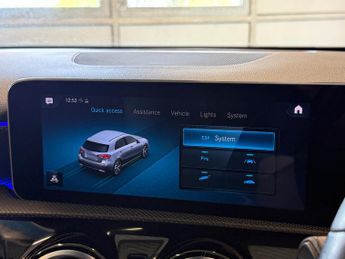 Mercedes-Benz A Class 1.5 A180d Sport (Premium) Hatchback 5dr Diesel 7G-DCT Euro 6 (s/