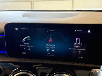 Mercedes-Benz A Class 1.5 A180d Sport (Premium) Hatchback 5dr Diesel 7G-DCT Euro 6 (s/