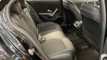 Mercedes-Benz A Class 1.5 A180d Sport (Premium) Hatchback 5dr Diesel 7G-DCT Euro 6 (s/