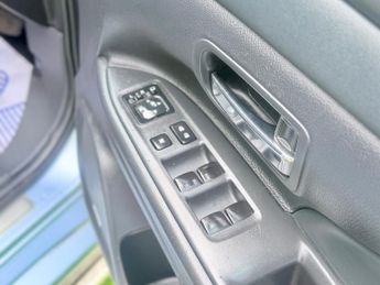 Mitsubishi Outlander 2.0h 12kWh GX5hs SUV 5dr Petrol Plug-in Hybrid CVT 4WD Euro 5 (s