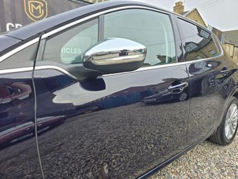 Peugeot 208 1.2 PureTech Allure EAT Euro 6 (s/s) 5dr