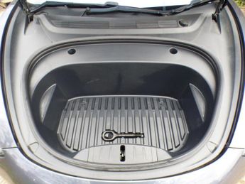 Tesla Model 3 (Dual Motor) Long Range Auto 4WDE 4dr