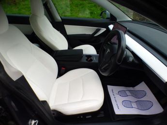 Tesla Model 3 (Dual Motor) Long Range Auto 4WDE 4dr