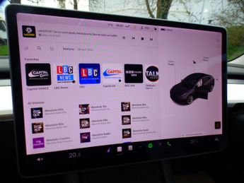 Tesla Model 3 (Dual Motor) Long Range Auto 4WDE 4dr