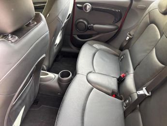 Mini Hatch 1.5 Cooper Auto Euro 6 (s/s) 5dr