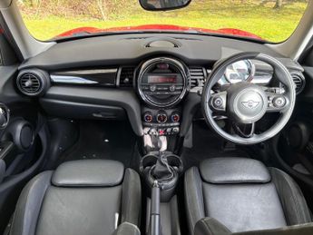 Mini Hatch 1.5 Cooper Auto Euro 6 (s/s) 5dr