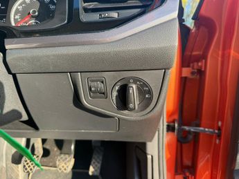 Volkswagen Polo 1.0 TSI GPF SE Hatchback 5dr Petrol Manual Euro 6 (s/s) (95 ps)