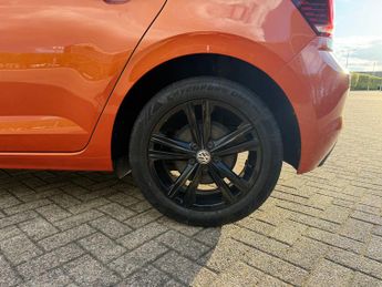 Volkswagen Polo 1.0 TSI GPF SE Hatchback 5dr Petrol Manual Euro 6 (s/s) (95 ps)