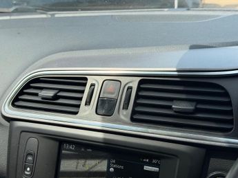 Renault Kadjar 1.5 dCi Dynamique Nav SUV 5dr Diesel EDC Euro 6 (s/s) (110 ps)