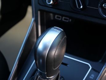 Volkswagen Polo 1.0 TSI GPF R-Line DSG Euro 6 (s/s) 5dr 30000 Miles