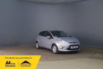 Ford Fiesta 1.6 TDCi ECOnetic DPF Titanium Hatchback 5dr Diesel Manual (87 g