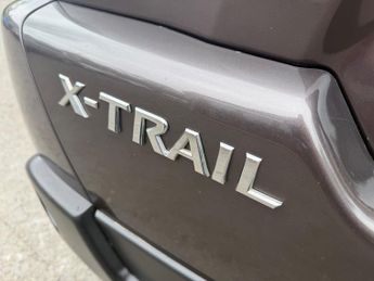 Nissan X-Trail 2.0 dCi Acenta SUV 5dr Diesel Manual 4WD Euro 5 (173 ps)