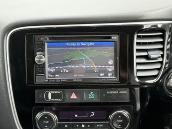 Mitsubishi Outlander 2.2 DI-D GX3 SUV 5dr Diesel Auto 4WD Euro 6 (147 ps)