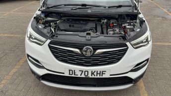 Vauxhall Grandland X 1.6 13.2kWh Elite Nav SUV 5dr Petrol Plug-in Hybrid Auto 4WD Eur