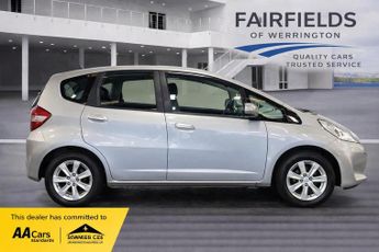 Honda Jazz 1.4 i-VTEC ES Hatchback 5dr Petrol CVT Euro 5 (99 ps)