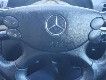 Mercedes-Benz E Class 3.0 E320 CDI Avantgarde Estate 5dr Diesel G-Tronic (215 g/km, 22