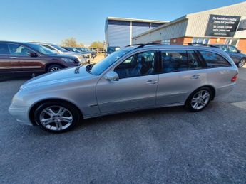 Mercedes-Benz E Class 3.0 E320 CDI Avantgarde Estate 5dr Diesel G-Tronic (215 g/km, 22