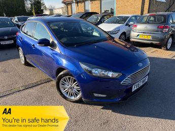 Ford Focus 1.0T EcoBoost Zetec Edition Hatchback 5dr Petrol Auto Euro 6 (s/