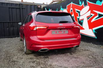 Ford Focus 2.0 EcoBlue Vignale Estate 5dr Diesel Auto Euro 6 (s/s) (150 ps)