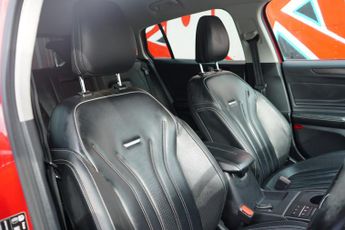 Ford Focus 2.0 EcoBlue Vignale Estate 5dr Diesel Auto Euro 6 (s/s) (150 ps)