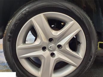 Dacia Sandero Stepway 0.9 TCe Ambiance Hatchback 5dr Petrol Manual Euro 6 (s/s) (90 ps