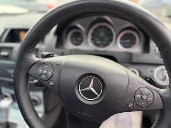 Mercedes-Benz C Class 2.1 C200 CDI Sport Saloon 4dr Diesel Auto Euro 4 (136 ps)