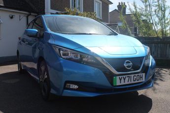 Nissan Leaf 40kWh Tekna Hatchback 5dr Electric Auto (150 ps)