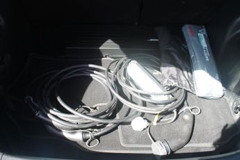 Nissan LEAF 40kWh Tekna Hatchback 5dr Electric Auto (150 ps)