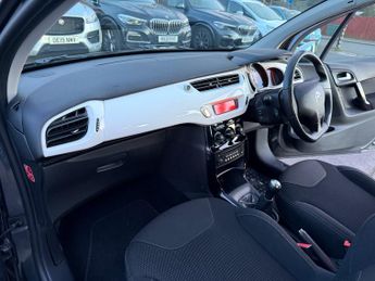 Citroen C3 1.2 VTi Selection Hatchback 5dr Petrol Manual Euro 5 (82 ps)