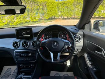 Mercedes-Benz CLA Class 2.0 CLA45 AMG Coupe 4dr Petrol SpdS DCT 4MATIC Euro 6 (s/s) (360