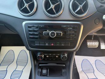 Mercedes-Benz CLA Class 2.0 CLA45 AMG Coupe 4dr Petrol SpdS DCT 4MATIC Euro 6 (s/s) (360