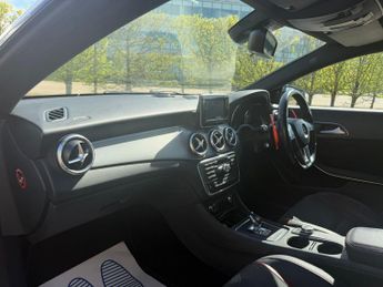 Mercedes-Benz CLA Class 2.0 CLA45 AMG Coupe 4dr Petrol SpdS DCT 4MATIC Euro 6 (s/s) (360