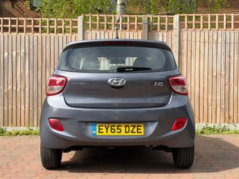 Hyundai i10 1.2 Premium Hatchback 5dr Petrol Auto Euro 5 (87 ps)