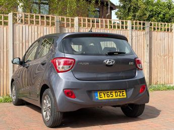 Hyundai i10 1.2 Premium Hatchback 5dr Petrol Auto Euro 5 (87 ps)