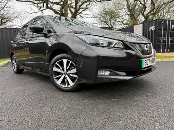 Nissan Leaf 40kWh Acenta Hatchback 5dr Electric Auto (150 ps)
