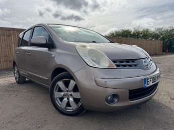 Nissan Note 1.6 16V Tekna Hatchback 5dr Petrol Auto Euro 4 (110 ps)