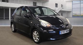 Toyota Aygo 1.0 VVT-i Black Hatchback 5dr Petrol MultiMode Euro 4 (67 bhp)