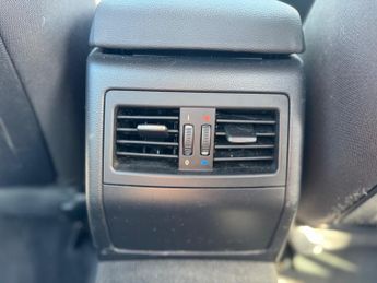 BMW 3 Series 2.0 320i SE Saloon 4dr Petrol Steptronic Euro 4 (170 ps)