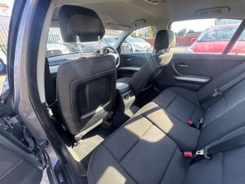 BMW 3 Series 2.0 320i SE Saloon 4dr Petrol Steptronic Euro 4 (170 ps)