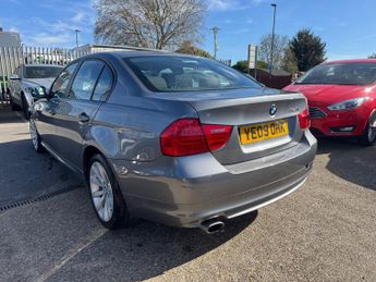 BMW 3 Series 2.0 320i SE Saloon 4dr Petrol Steptronic Euro 4 (170 ps)
