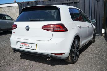 Volkswagen Golf 2.0 TSI BlueMotion Tech GTI Performance Hatchback 5dr Petrol DSG
