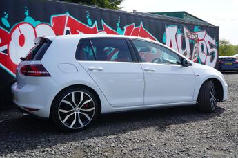 Volkswagen Golf 2.0 TSI BlueMotion Tech GTI Performance Hatchback 5dr Petrol DSG
