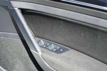 Volkswagen Golf 2.0 TSI BlueMotion Tech GTI Performance Hatchback 5dr Petrol DSG