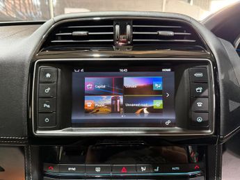 Jaguar F-Pace 2.0 D240 R-Sport SUV 5dr Diesel Auto AWD Euro 6 (s/s) (240 ps)